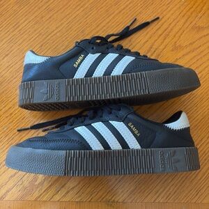 Adidas Sambas
